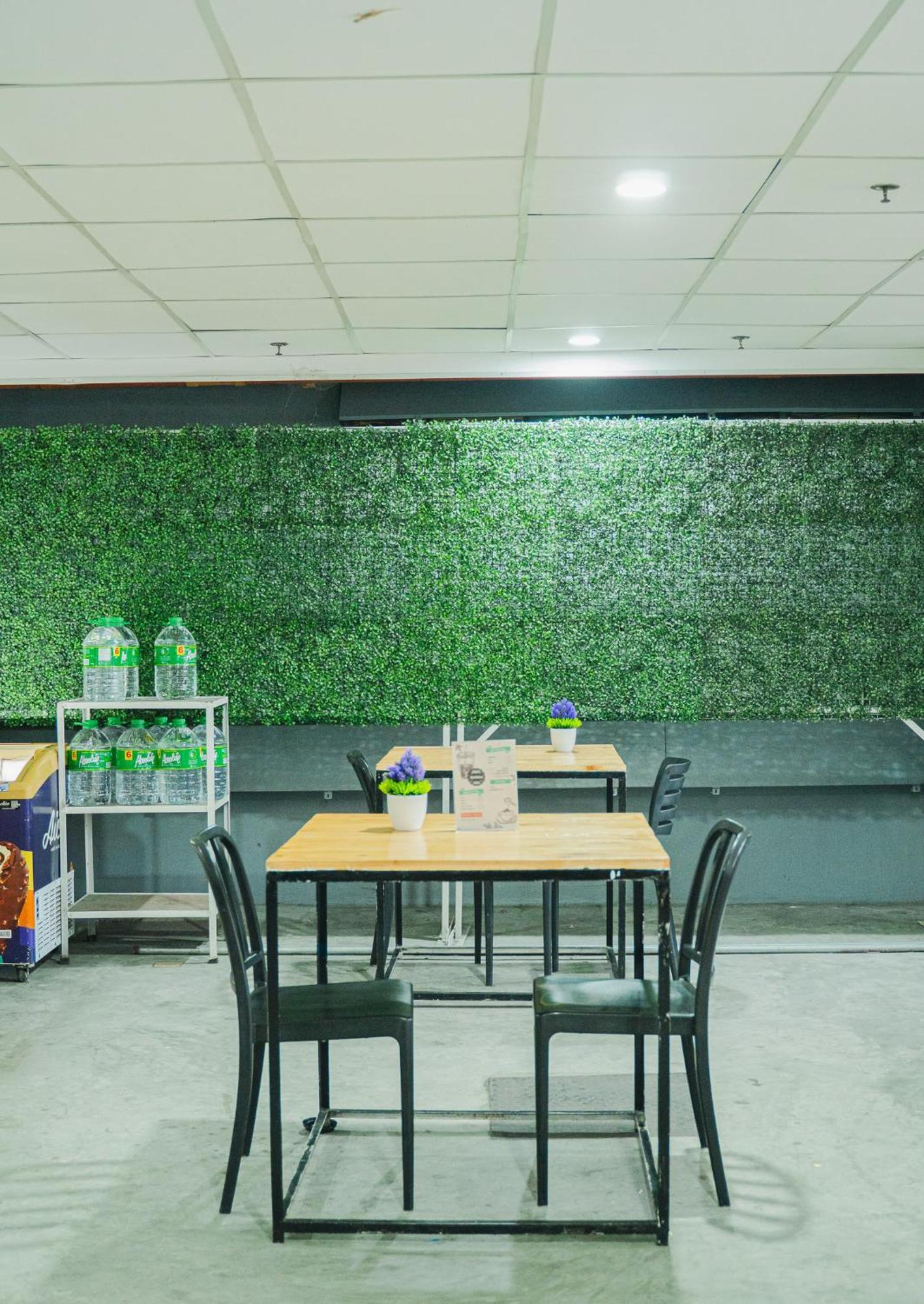 Pasay Centrale Hotel Exterior photo