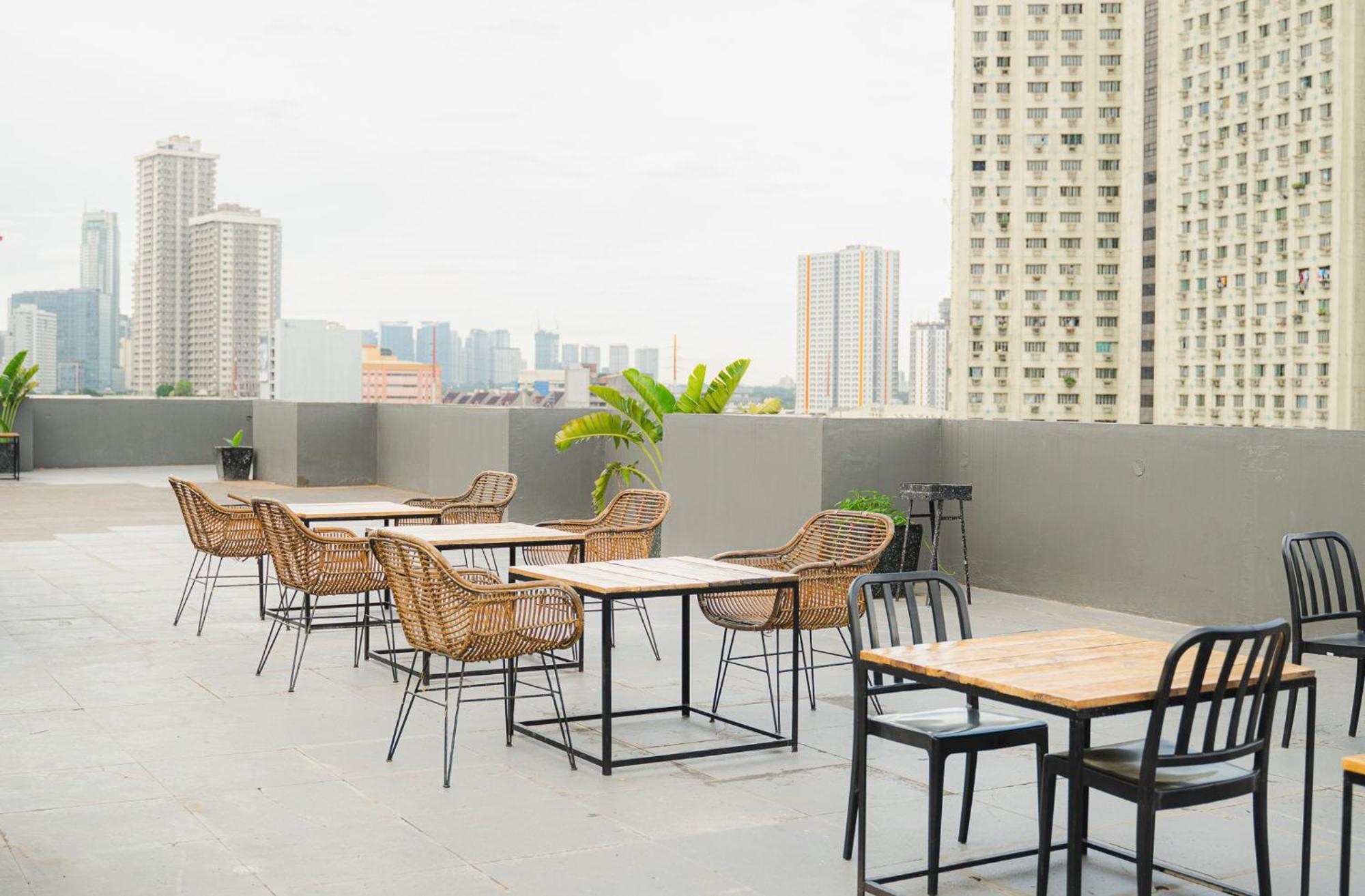 Pasay Centrale Hotel Exterior photo
